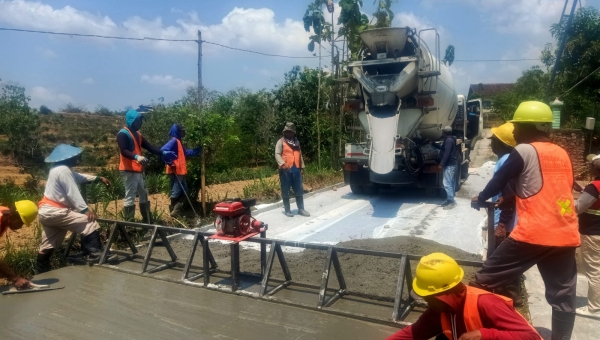 Pembangunan Jalan Baru di Dusun Paladan Dukung Akses Ekonomi Warga